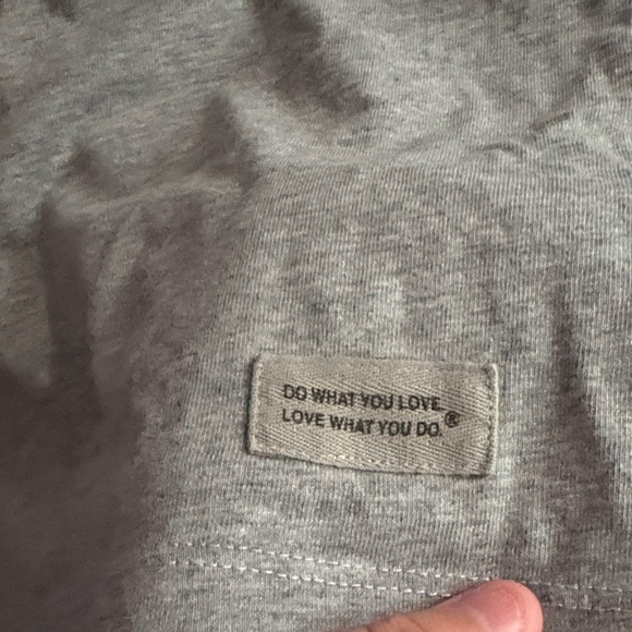 Life Is Good Gray Chicken Graphic Tee - Picture 4 of 5